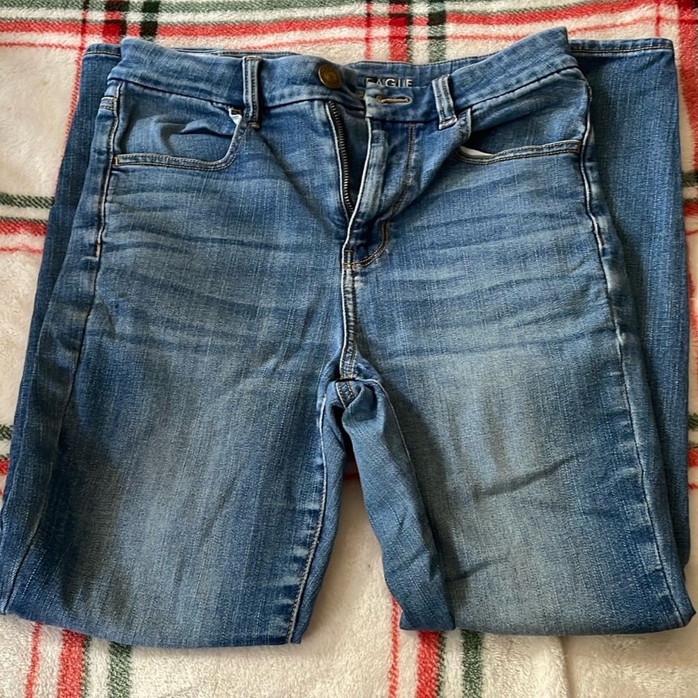 American Eagle jeans size 6 short